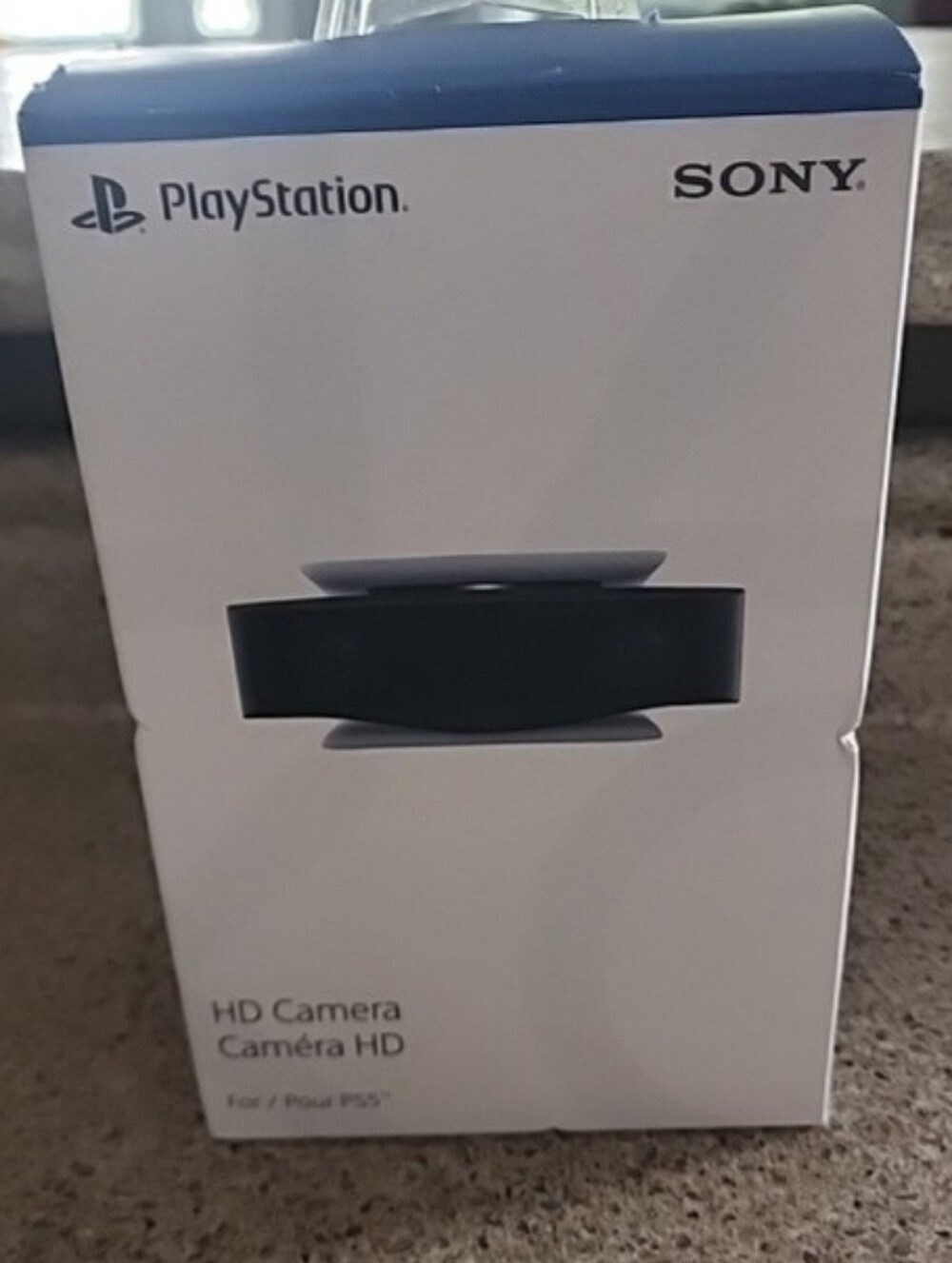Brand New Sony HD Camera for PlayStation 5 w/Built-In Stand CFI-ZEY1 White/Black